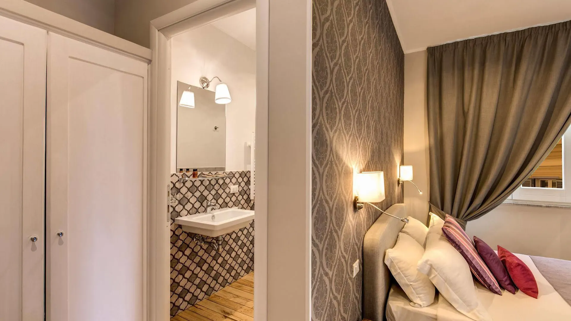Tlv Navona Hotel Rome 3*,  Italy